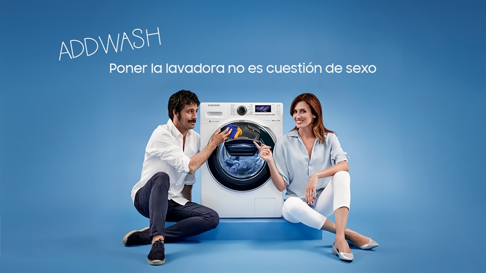 Poner la lavadora no es cuestión de sexo